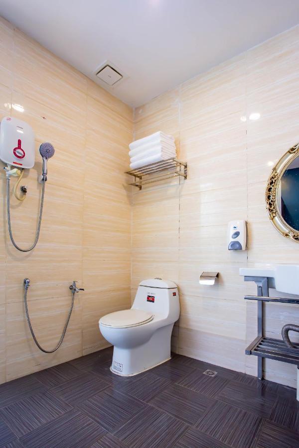 Beez Hotel Kuala Lumpur Bagian luar foto
